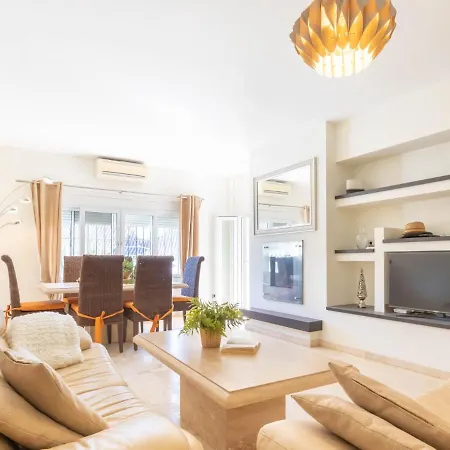 Marina - Puerto Banus Сasa de vacaciones