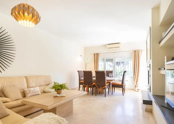 Marina - Puerto Banus Tatil Evi Marbella